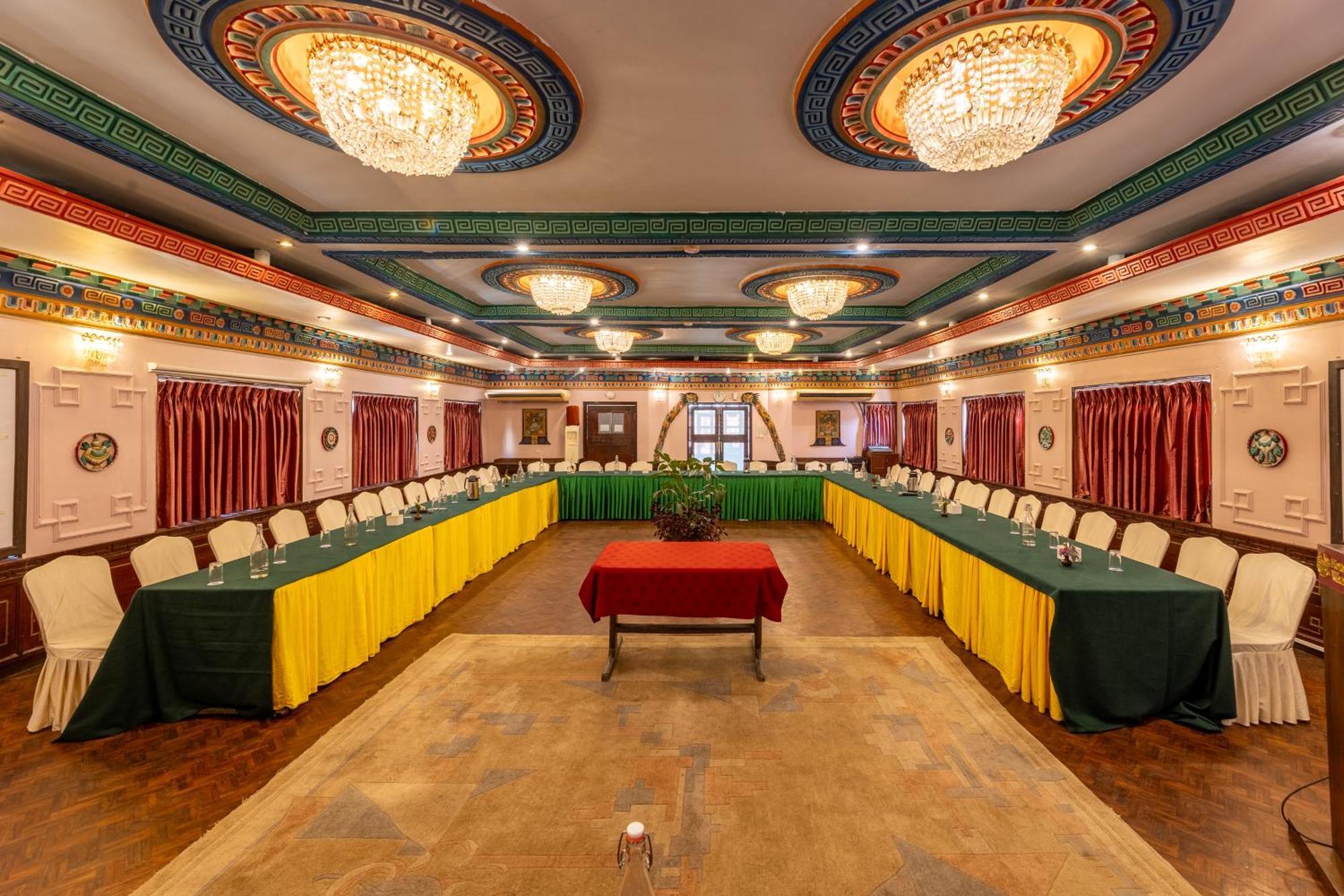Hotel Marshyangdi Katmandu Kültér fotó